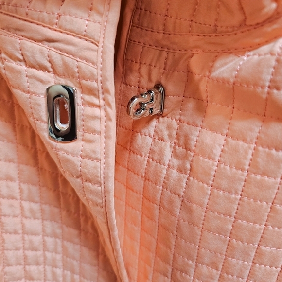 Mel & Lisa Silk Quilted Peach High Collar Jacket Size 16 Metal Twist Buttons - Picture 9 of 10
